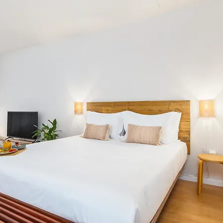 Dream On - Clerigos Lofts Apartment